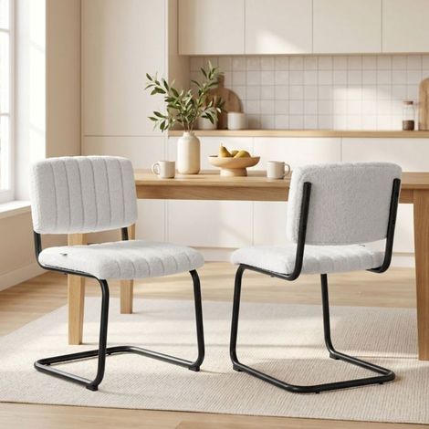 Lot de chaises 2 chaises structure cantilever dossier haut aspect teddy coloris crème (1/5)