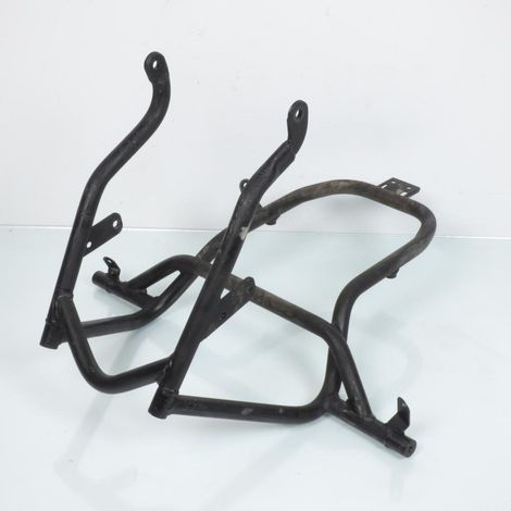 [PRODUIT D'OCCASION] Berceau support moteur avant origine pour moto BMW R 1150 RT (1/4)