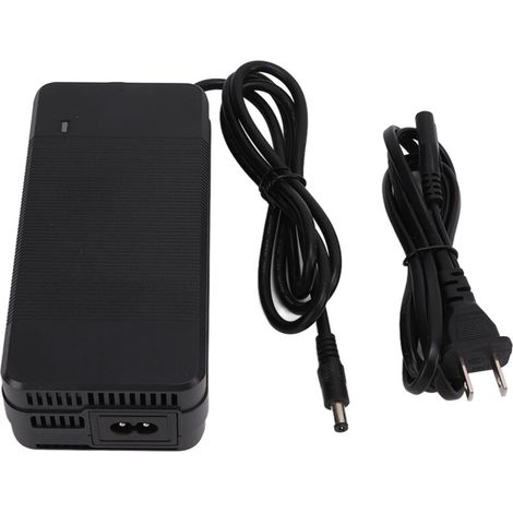 Chargeur de batterie 42V 3A pour trottinette électrique - Adaptateur secteur 100-240V avec prise US (1/5)