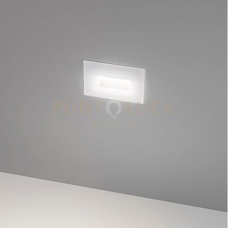 GES2050- SEGNAPASSI IN ALLUMINIO E VETRO BIANCO IP66 LED 3000-4000-6000K 320-400-380LM 4,5W