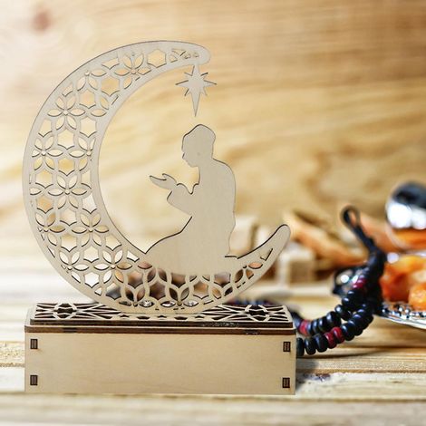 Lanterne de Table LED Ramadan Sculptée en Bois Durable Décoration Lumineuse Ajourée (1/5)