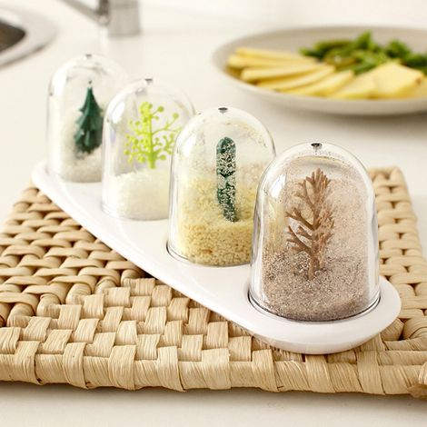 Kreative Gewürzgläser mit Tiermotiven, hübsche Gewürzflaschen mit Waldmotiven, Zuckerdosen, Salzstreuer, 4-teiliges Set mit vielseitigen Artikeln, Set mit Pflanzenmotiven. (1/5)