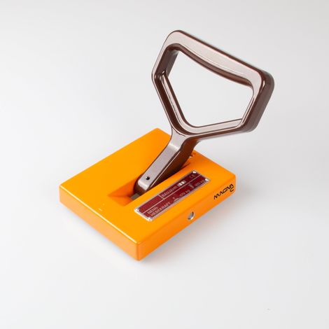 Magna-C Handschwenkmagnet 140x116mm (1/3)
