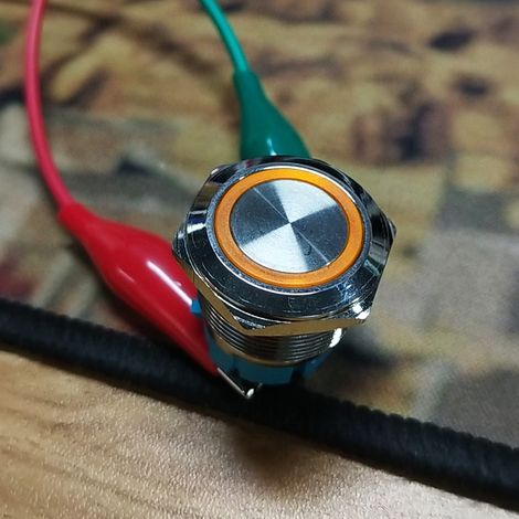 boutons-poussoirs autobloquants à 4 pôles avec anneau lumineux 22 mm IP65 pour conversion sur navires et véhicules (jaune 1224 V CC) (1/5)