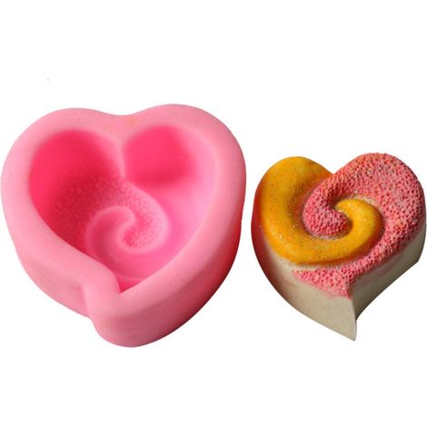 Spiralige Herz-Silikonform für Kuchen, Kekse, Schokolade, Zuckerpaste, Kerzen und Seife – Backutensil (1/3)