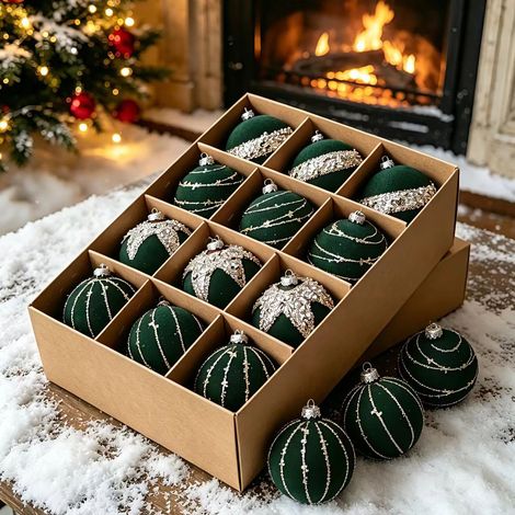 Lot de 12 boules de Noël flockées 6 cm vert foncé, ornements suspendus pour sapin (1/4)