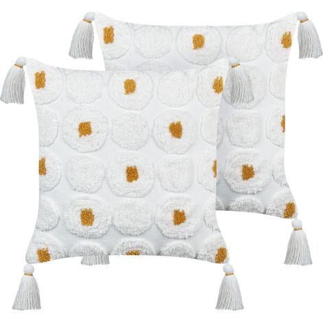 Lote de 2 cojines decorativos fabricados en algodón con detalles amarillos y borlas en color blanco 45 x 45 cm Azalia