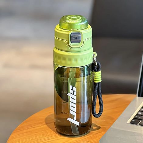Tasse de sport avec pulvérisation rafraîchissante, gobelet à double inhalation, grand volume pour cyclisme et fitness (1/5)