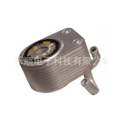 RE515469 oil cooler is suitable for John Deere 5065M 5075M 5225 5325N models. Direct sales. (1/2)