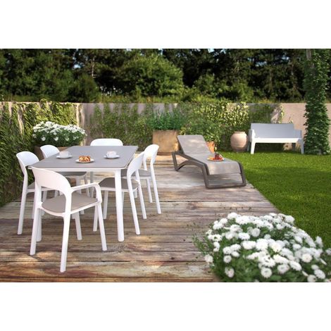 Garbar – Table carrée extérieure 90x90cm – Pied blanc – Polypropylène et fibre de verre – Résistante aux intempéries et UV – Pour 2 à 4 personnes