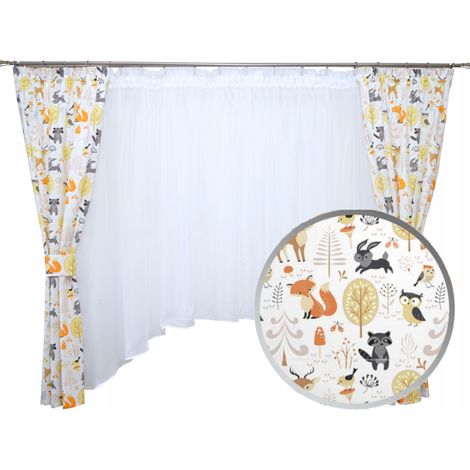 Set di tende per la cameretta dei bambini, con motivo animali del bosco, stile scandinavo.