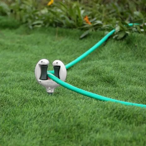(Blanc, 1 pièce) Guide-tuyau d'arrosage en fer, clou de positionnement pour tuyau d'arrosage, rouleau de maintien à tête pointue, antidérapant, accessoires d'irrigation pour jardin et arrosage. (1/4)
