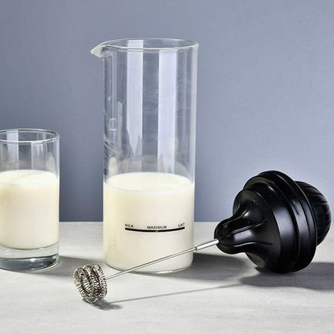 Mousseur à lait électrique avec double fouet, mini mousseur pour cappuccino, frappé, matcha, batteur à lait portatif (1/4)