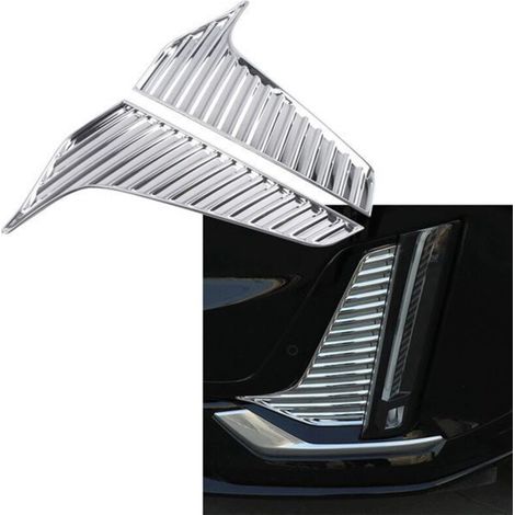 Listelli di rifinitura per una coppia di fendinebbia anteriori su una Cadillac XT6