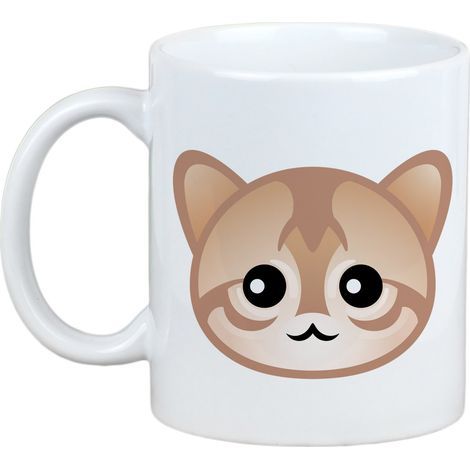 Singapura - une tasse ornée de motifs et d'une inscription signée Art-Dog (1/5)