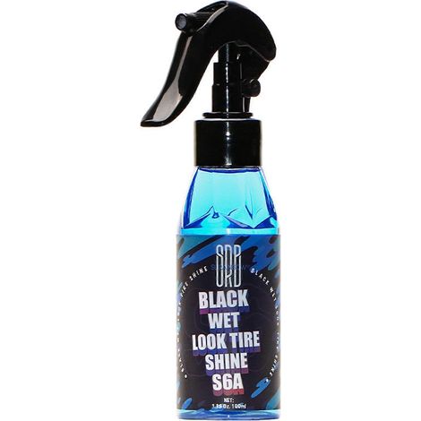 Produit professionnel pour pneus, finition noire intense : prévient les craquelures et la décoloration, application facile par pulvérisation, indispensable au quotidien (1 pièce). (1/5)