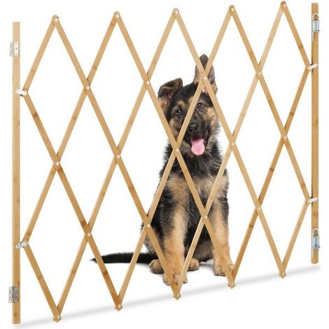 Extendable dog barrier natural bamboo (1/5)