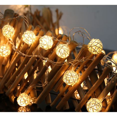 Guirlande lumineuse féérique décorative romantique à 20 LED en rotin pour intérieur et extérieur (1/4)
