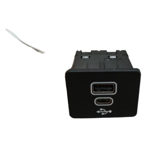 [PRODUIT D'OCCASION] Port Usb/aux FORD Kuga ♻️ Ref Oe. Nx7t14f014ad - Garantie à vie (1/2)