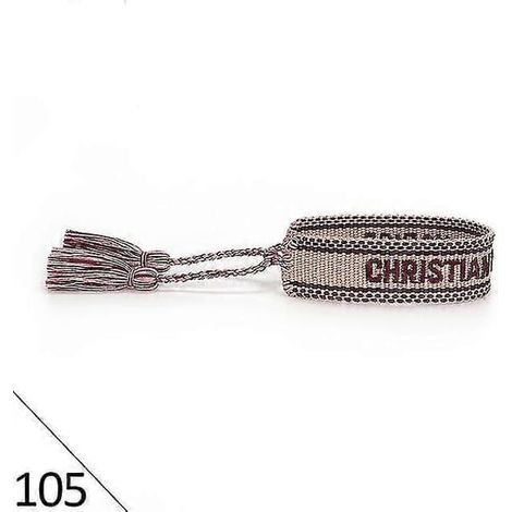 Bracelet tressé ajustable pour femme, collection 2022. Broderie lettres et pompon. Idéal comme cadeau d'amitié ou pour les amoureux. (1/2)