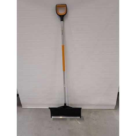 [GEBRAUCHT] B-Ware Fiskars Schneeschieber X-series Aluminium Schneeschaufel SoftGrip D-Form (1/2)