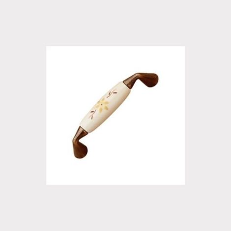 FPLUS asa 96mm porcelana decor.marron , TIRADOR ASA DE MUEBLE FLOR MARRON PORCELANA BEIGE PINTADA A MANO CON HERRAJE BRONCE PARA CAJONERA Y ARMARIO
Ref.333H4
Medidas
entre tornillo