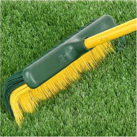 Suinga – Brosse extensible 0,8 à 1,4 m pour gazon artificiel – Tête de 25 cm avec poils PVC – Nettoyage efficace et ergonomique