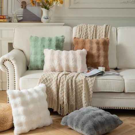 Housse de coussin - - Lot de 2 - Fausse fourrure - 45x45 cm - Blanc lait - Motif écossais ENEVAOCT (1/5)