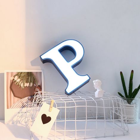 LED-Nachtlampe aus Kunststoff mit 26 Buchstaben des englischen Alphabets – Dekoration für Geburtstage, Heiratsanträge, Beichten (weißes Licht) (1/4)