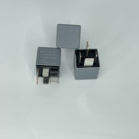 Relais Bosch 0986332002, Relais haute intensité Bosch V23134-J52-X450