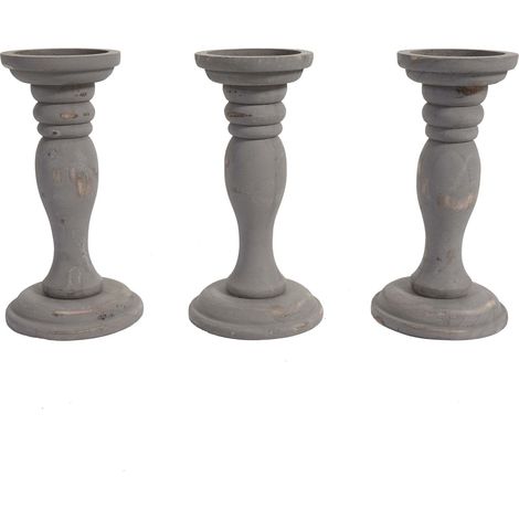 Lot de 3 bougeoirs style vintage hauteur 24cm en bois gris 040002988 (1/3)