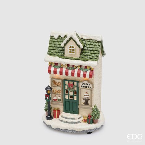 EDG Enzo De Gasperi Diorama Casetta Natalizia Green Red con LED 17x12xH24 cm – Decorazione di Natale (1/2)