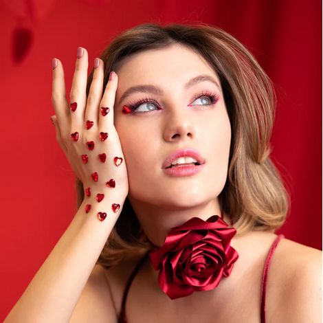 Adesivi a forma di cuori rossi con rubino per San Valentino, 30 pezzi. (1/5)