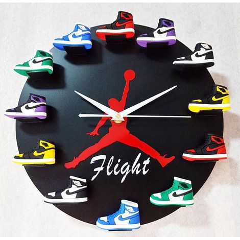 Montre Murale Sport Fan avec Chaussures de Basket 3D Déco Maison Moderne pour Garçons Amis (Noir Rétro) (1/5)