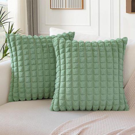 Set mit 2 dekorativen Samtkissenbezügen – Weiches Kunstfell – Karomuster – Für Sofa und Schlafzimmer – 60 x 60 cm – Grün