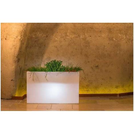 Maceta de Luz en Polímero Monacis Florero Brillante cm. 80X35 h 50 Led Multicolor con Batería (1/3)