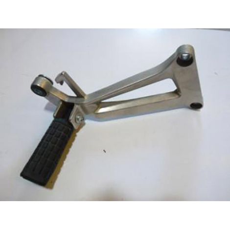 [PRODUIT D'OCCASION] Platine de repose pied passager droit origine pour Moto Honda 125