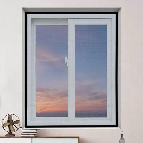 Moustiquaire fenêtre noire – 130x150 cm – Anti-insectes – Protection anti-chat – Auto-adhésive – DIY (1/4)