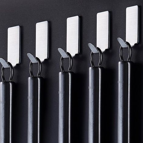 16 ganchos de pared autoadhesivos – Aptos para cocinas y baños, ganchos para toallas sin taladrar, acero inoxidable, 4,7 x 2,5 cm, plateado (1/5)