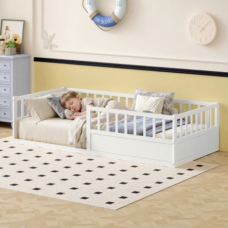 Letto per bambini in legno massello, letto a pavimento 90x200 cm con protezione anticaduta e base a doghe, letto Montessori, culla aperta, letto singolo in pino bianco WL