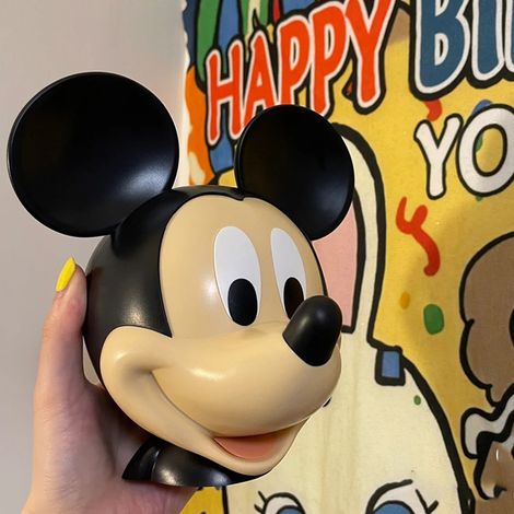 Tirelire pour enfants, jolie boîte à pièces en plastique avec dessin animé, idéale pour un anniversaire ou Noël. (1/5)