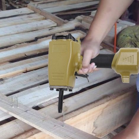 Extractor neumático profesional de clavos: potente extractor de clavos de aire comprimido fabricado en aluminio para trabajos de carpintería y reciclaje de palets. (1/5)