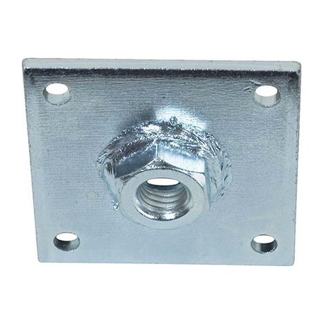 Piastrina con dado saldato 50 x 50 spessore 3 - dado M8
