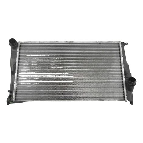 [PRODUIT D'OCCASION] Radiateur BMW Serie 1 (e87) 04-06 ♻️ Ref Oe. 17117788903 - Garantie à vie (1/2)