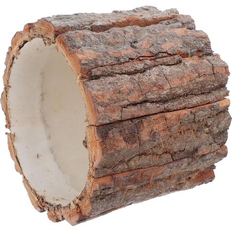Rustikaler Pflanztopf mit natürlichem Design und