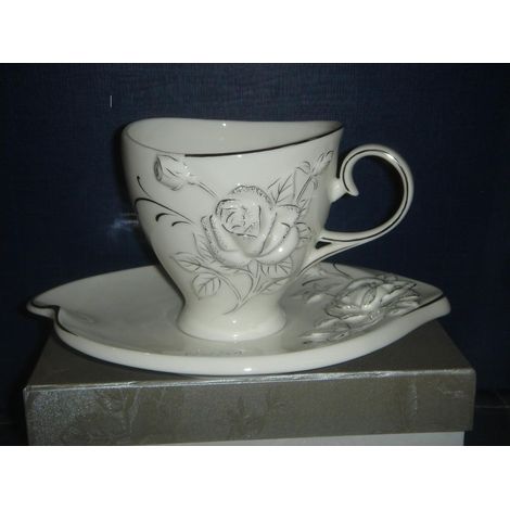 Tazzina Tazza filo argento con piattino in porcellana