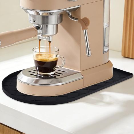 Tapis Café Silicone pour Plan de Travail, 40x25cm Machine à Expresso Natte avec Bord Surélevé Antidérapant Cafetière Coussin Bar Accessoires pour Cuisine Bureau Comptoir (Noir) (1/5)