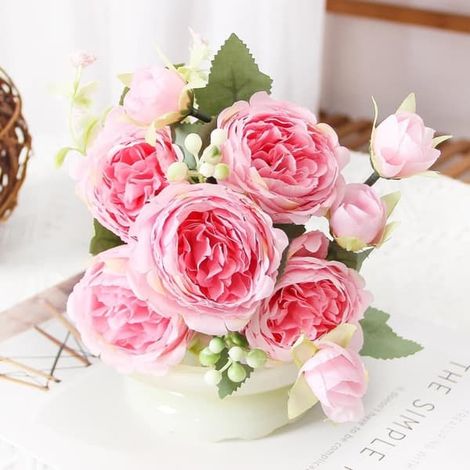 Pivoines en soie - Petits bouquets rose foncé Fleurs artificielles faites main pour la décoration intérieure et les mariages Luxueuse composition de pivoines roses
