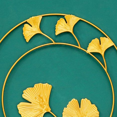 Décoration murale feuille de ginkgo dorée ronde nordique, ornement mural pour salon, feuillage mural en métal, modèle double cercle, style luxe léger. (1/3)