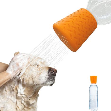 Douche d'extérieur portable pour chiens, pommeau de douche portable, embout adaptable pour bouteille, compatible avec la plupart des bouteilles d'eau ou de soda en plastique (de 473 ml à 2 litres) – O (1/5)